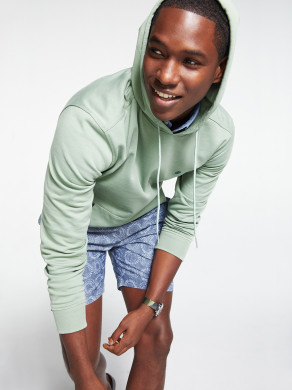 20210517_RT_SP22_MENS_IZOD_SHOT16_MNS_SP22_IZ_SALTWATER_0186_Low_SRGB