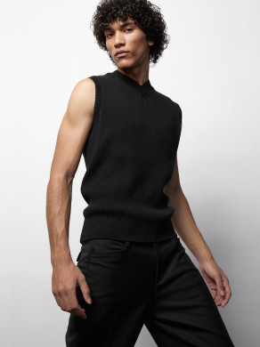 20221008_RT_VNY_Kenneth_288_Low_SRGB