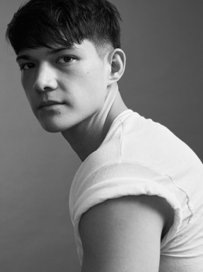 20221008_RT_VNY_Simon_109_Low_SRGB