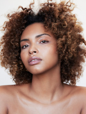 20230307_RT_Gillian_Next_106_Low_SRGB