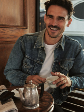 20250919_RT_ArthurKulkov_580_Low_SRGB