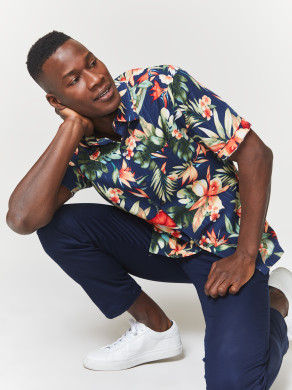 VH_SP21_SUPPL_MENS_SHOT4_139_Low